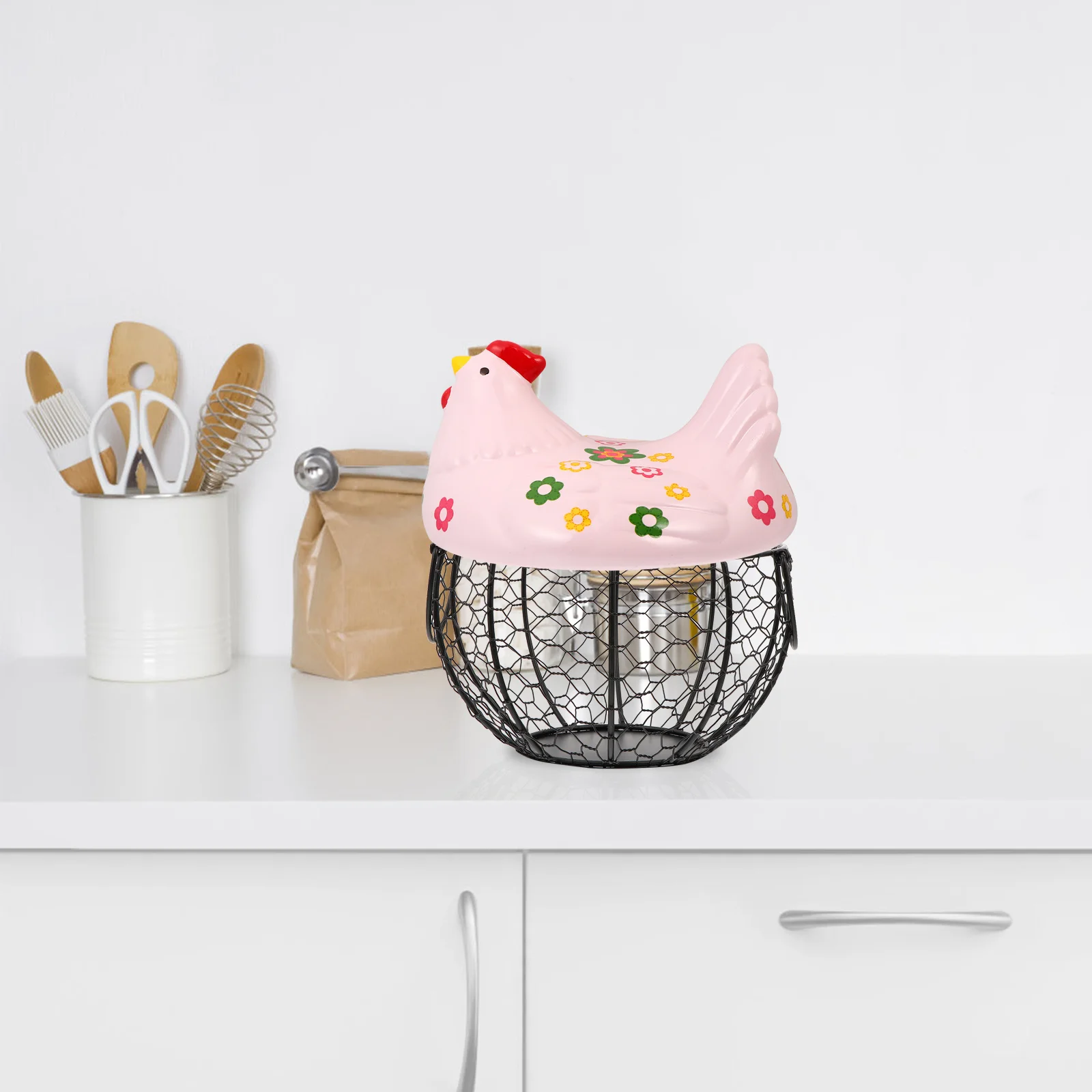 

Sturdy Iron Ceramic Egg Basket with Hen Lid 25 Eggs Capacity Multi Use Fruit Vegetable Snacks Storage Basket for Kitchen Dining