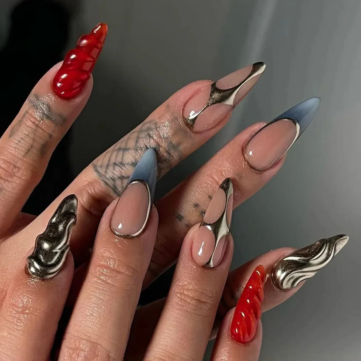 3D Water Ripple French Y2K Punk Glitter Powder Long Pointed Fake Nails Art False Nail Charm Tip Press on Nails DIY Manicure Tool