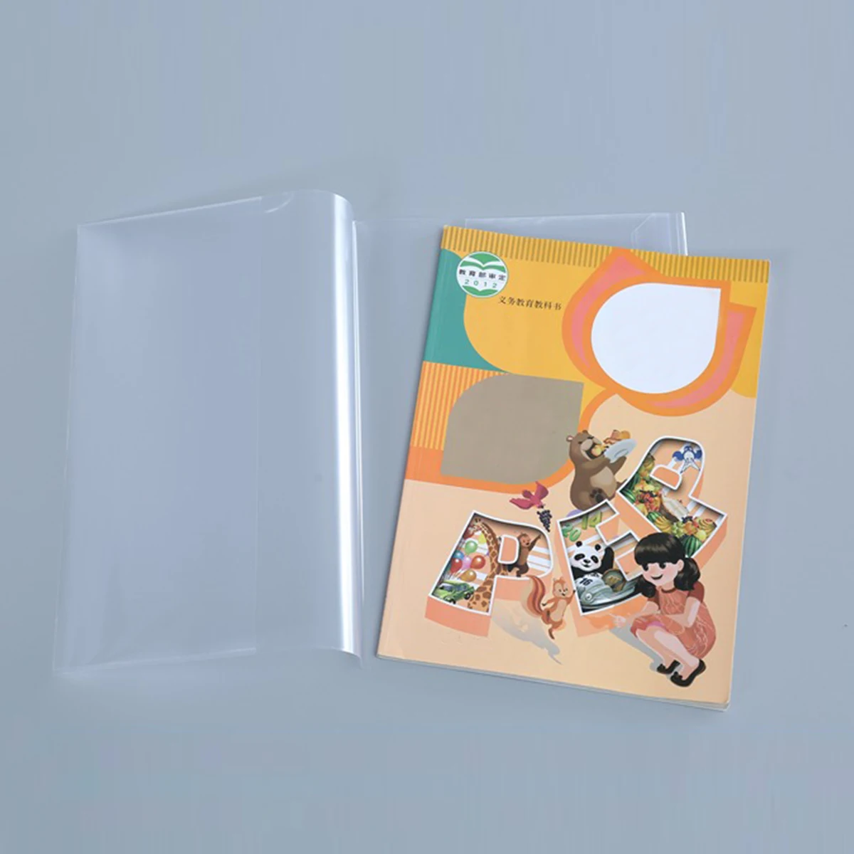 10PC-A4/16K Transparenter Bucheinbandschutz, hohe Transparenz, PP-Material, verstellbar und wiederverwendbar, Schulbriefpapier für Studenten – Detail 6
