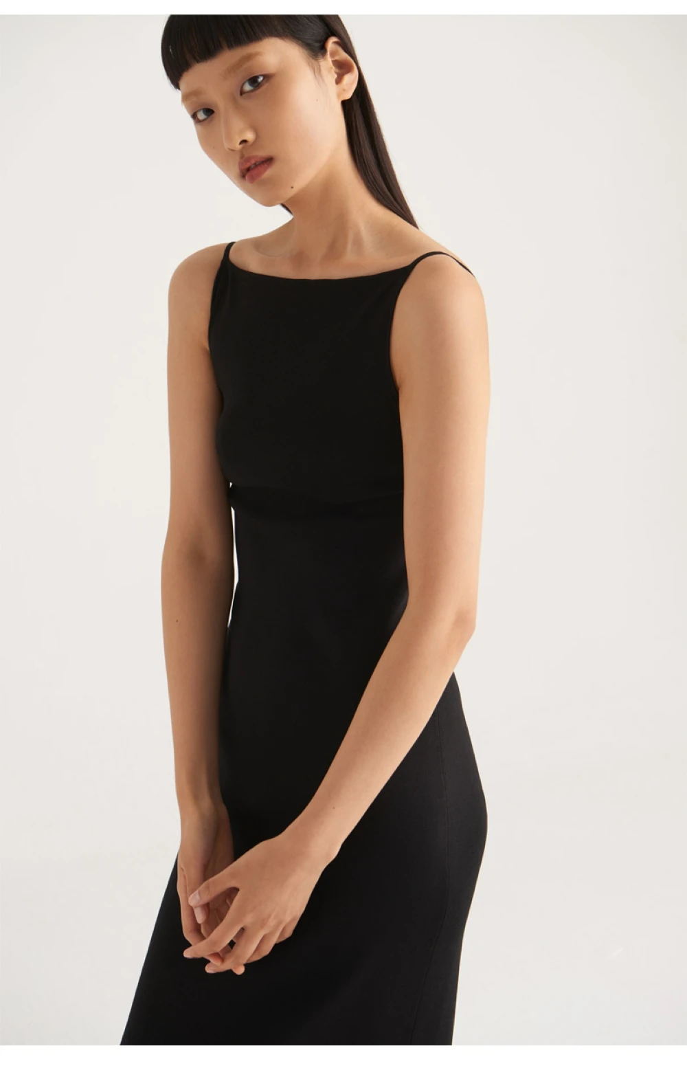 

Ethereal MD 2025 cos summer new style of Ladies' casual and fashionable slim-fitting knitted halter dress
