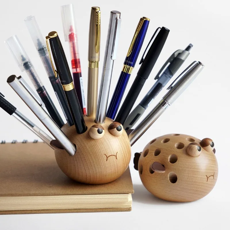 Creative puffer fish pen holder, solid wood texture, unisex stationery storage box, cute and funny office pendulum
