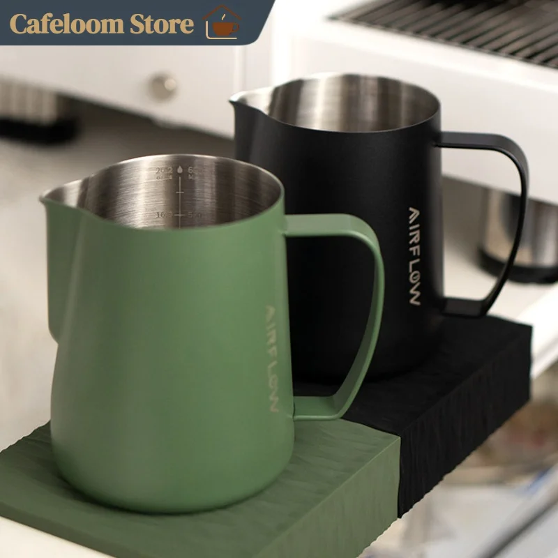Airflow 600ml Milk Frothing Pitcher Stainless Steel Round Spout With Scale Coffee Latte Art Milk Cup For Coffee Bar Barista