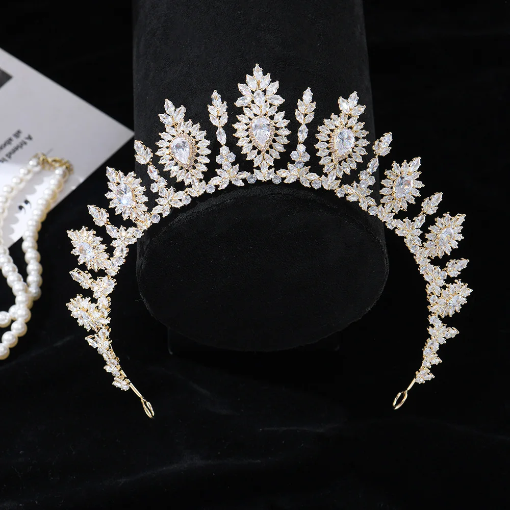 

Fashionable Zircon Hair Crown Retro Baroque Princess Tiaras Photography Banquet Wedding Party Girls Headdress Accessories