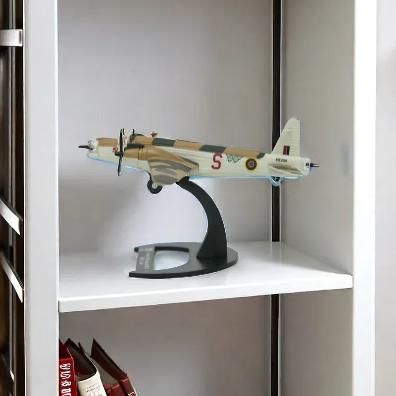 2024 1:144 Scale Militarized Combat Aircraft MKX British Wellington Airplane Scene Model Plane Model Collection Decoration Gift