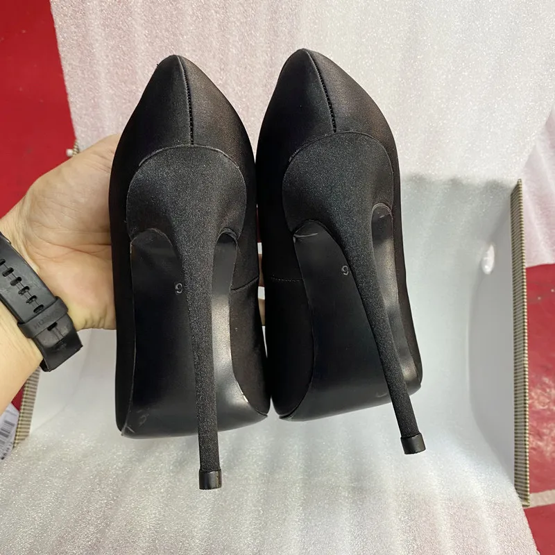 Veowalk All Black Women Satin Silk Pointy Toe Stiletto Pumps Elegant Ladies Formal Dress Slip On High Heel Shoes 8cm 10cm 12cm