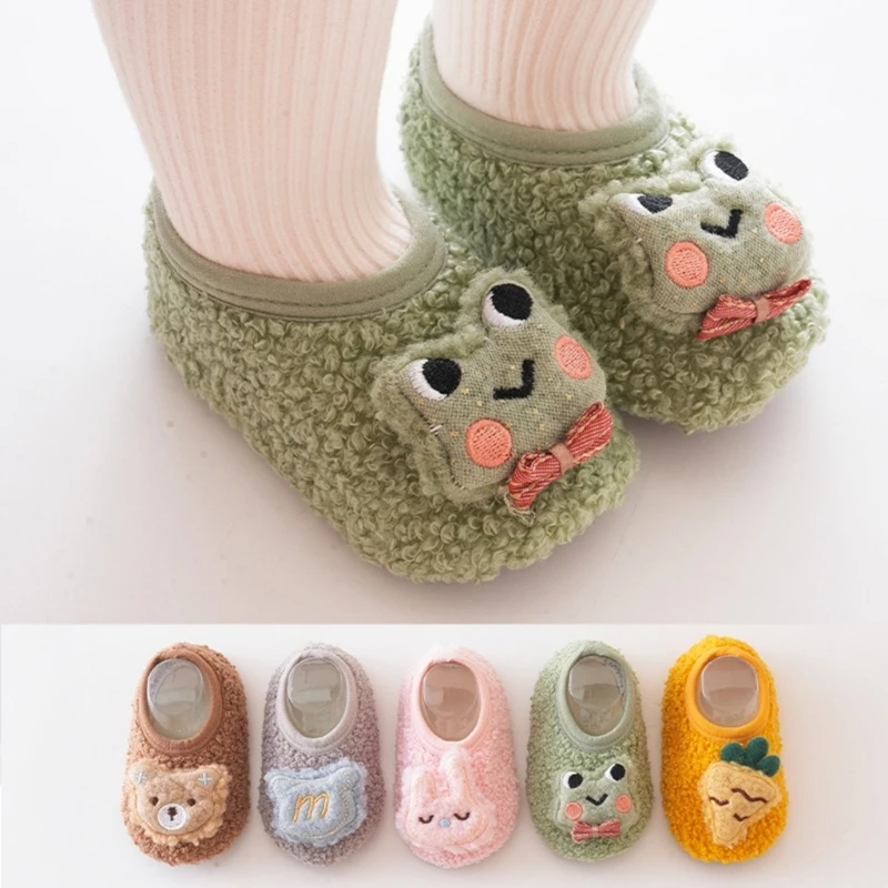 1 Pair Non Slip Baby Socks for Toddlers Soft Bottom Socks Shoes with Attractive Cartoon Pattern Designing Prewalker