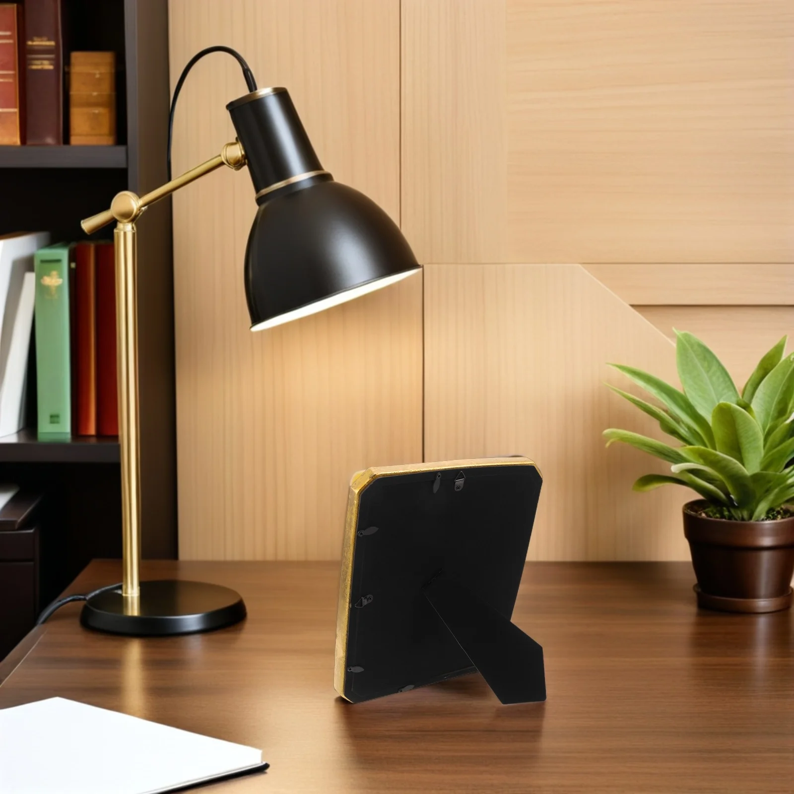 

Vintage Resin Gold Picture Frame 8x10 European Classic Style Embossed Resin Wall Hanging Tabletop Photo Frame Retro Home Decor