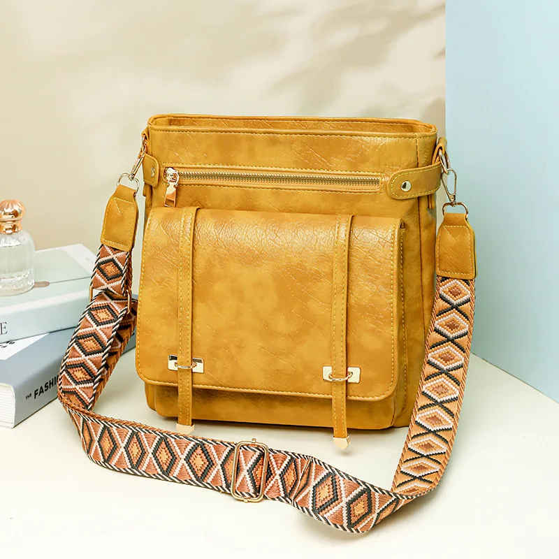 New women's bag retro bag fashionable large capacity shoulder multi-pocket messenger bag shoulder bag