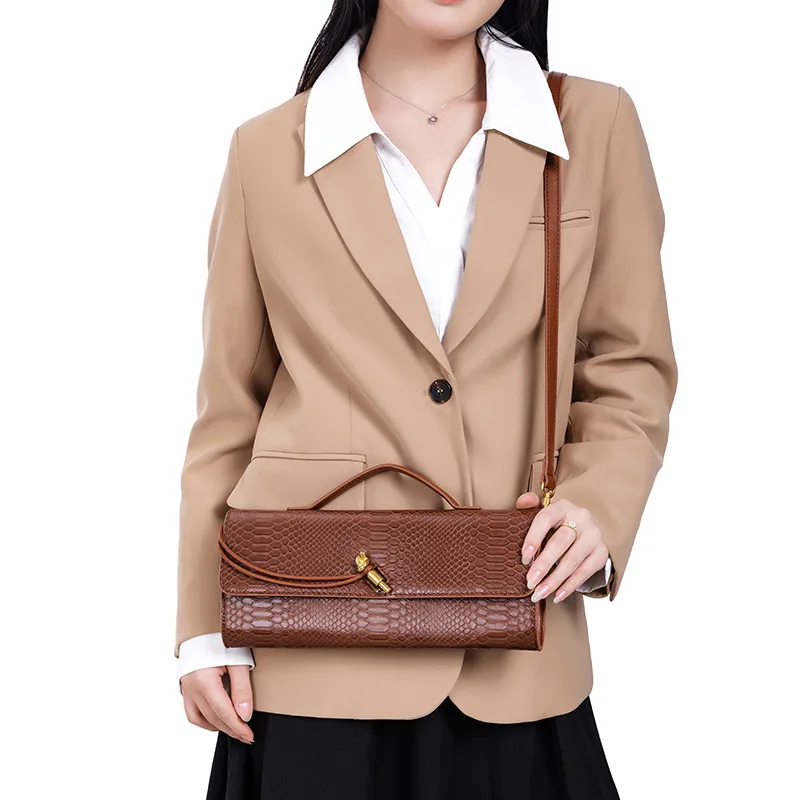 

​​New Clutch Evening Bag Womens Horizontal Trend Crocodile Print Python Print Baguette Bag Niche Shoulder Crossbody​​