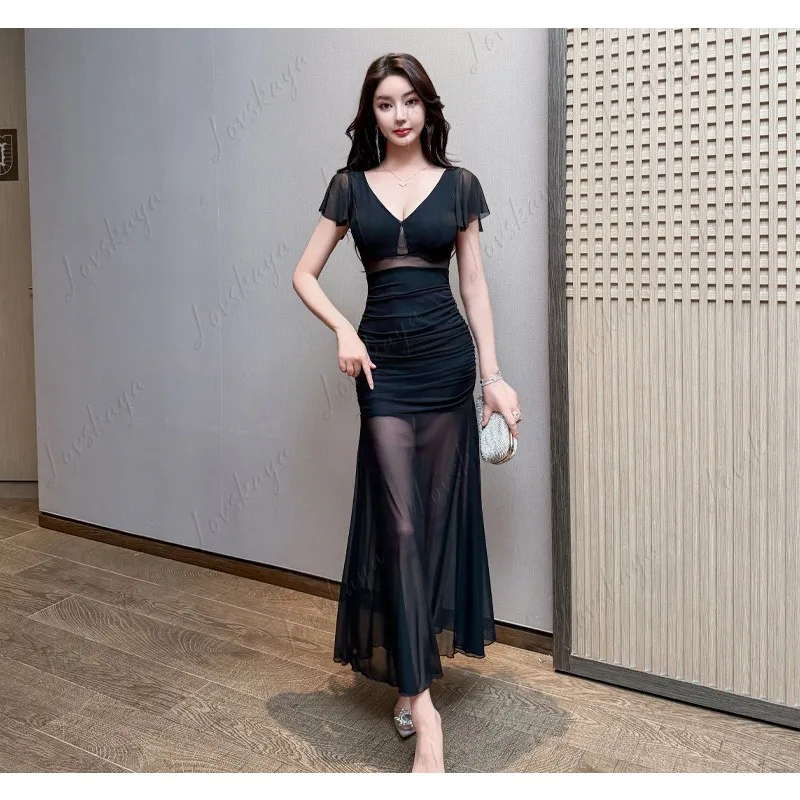 

New Fashionable and Sexy V-neck Mesh Black Dress, High-end Waist Long Dress, Night Work Clothes Long