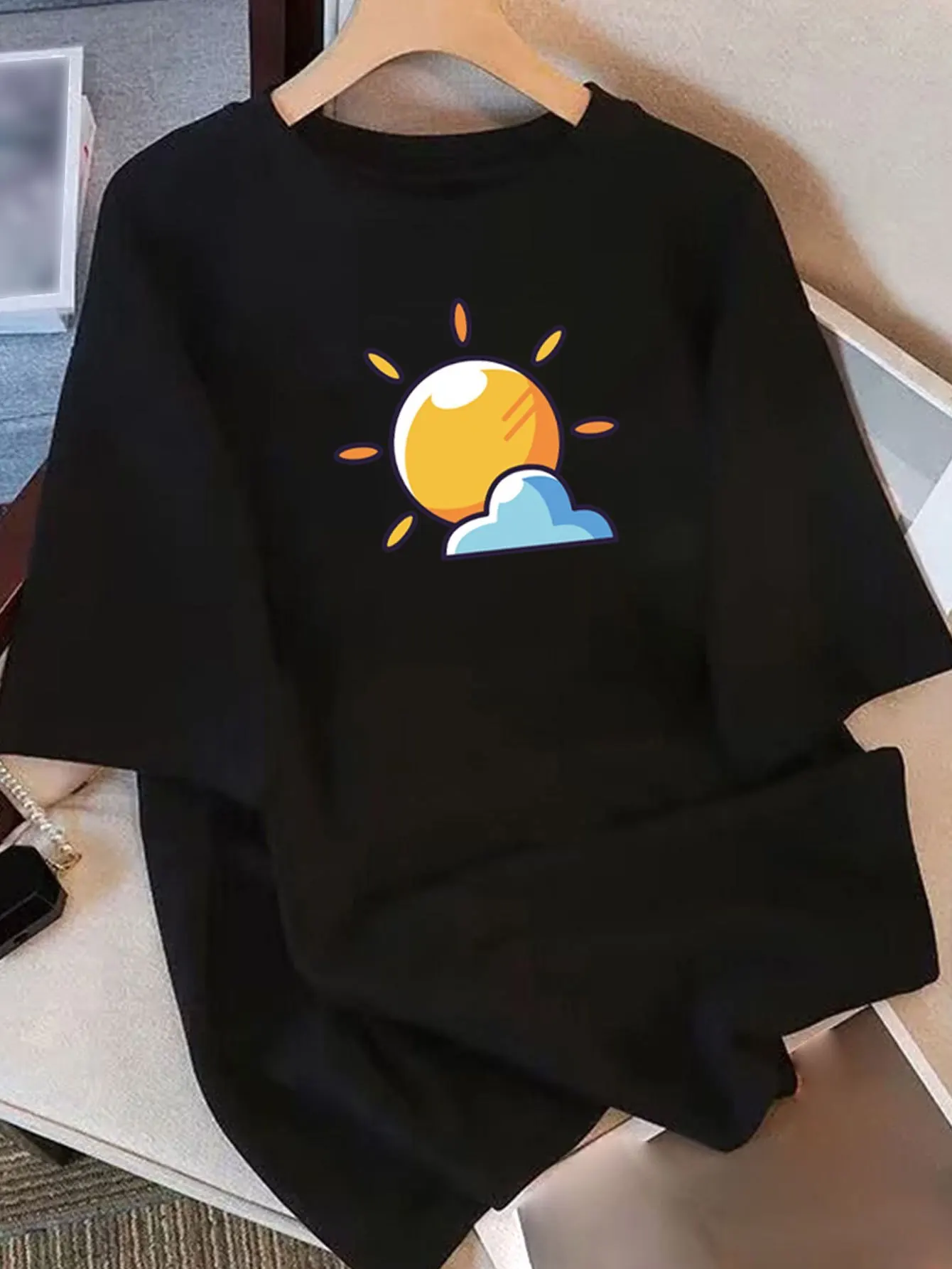 

Women'S Sleeve T-Shirt-White Geometric Sun Clouds Graphic Print Fit Casual Round Neck Top Harajuku Sleeve Aesthetic Clothes