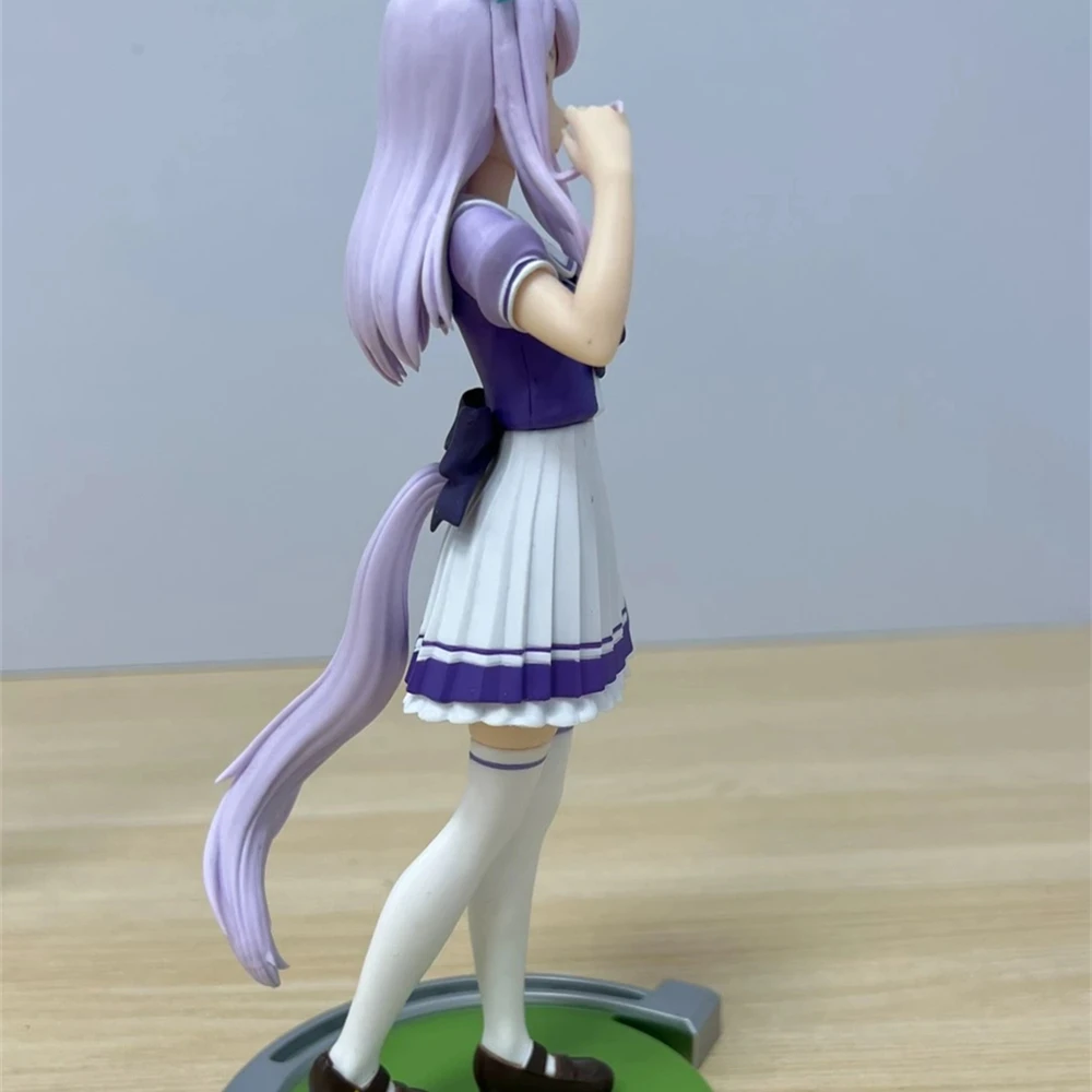 Bandai Pretty Derby Mejiro McQueen Desktop Landscape Model The Genuine Bulk Cargo Has Defects Model Doll Birthday