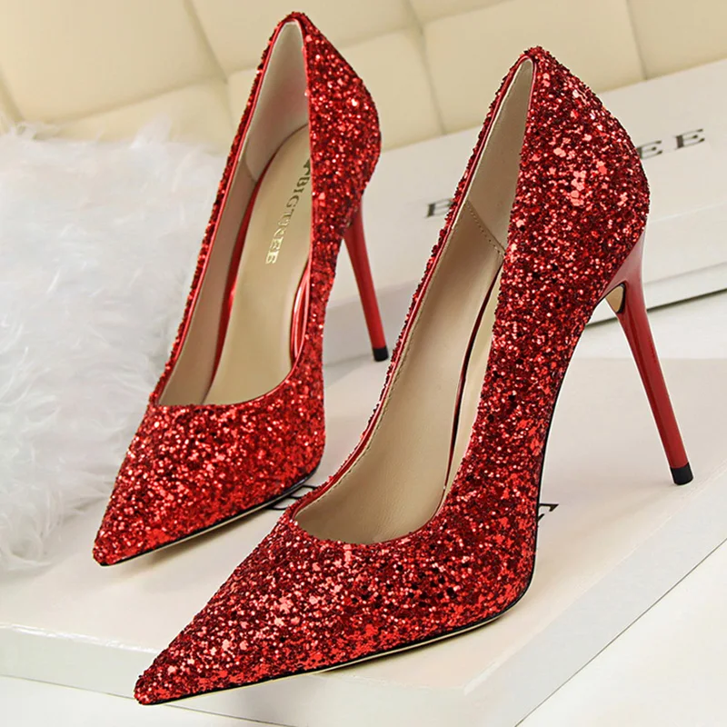 Damen Glitzer 7cm 9,5cm High Heels Drag Queen Schuhe Luxuriöse Hochzeits- und Bankett-Schuhe Trendige Spitze Rote Schuhe