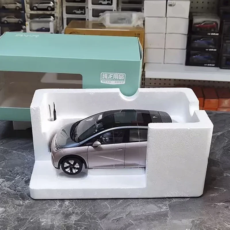 BYD Dolphin Die-Cast Metal Replica,Alloy Simulation Car Model,Collection Display, EV, Collection Display,Adult Gift, Pink,1:18