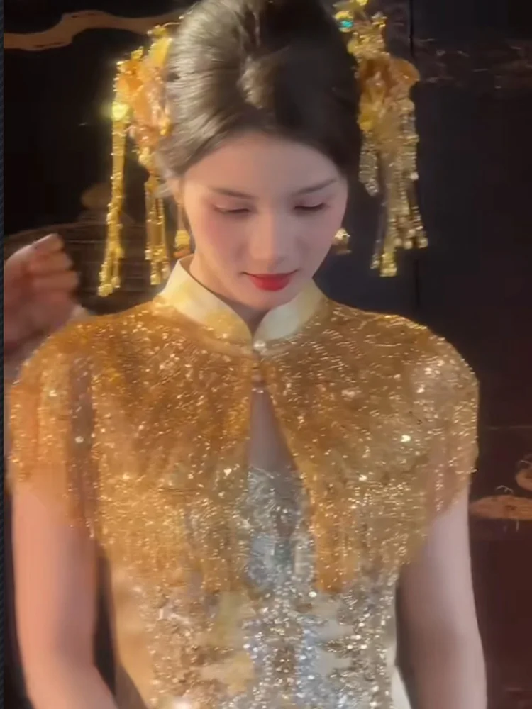 豪華な手作り中国風の結婚式のお祝いショールゴールドカラー多用途チャイナドレスコート若い女性装飾ポリエステル繊維