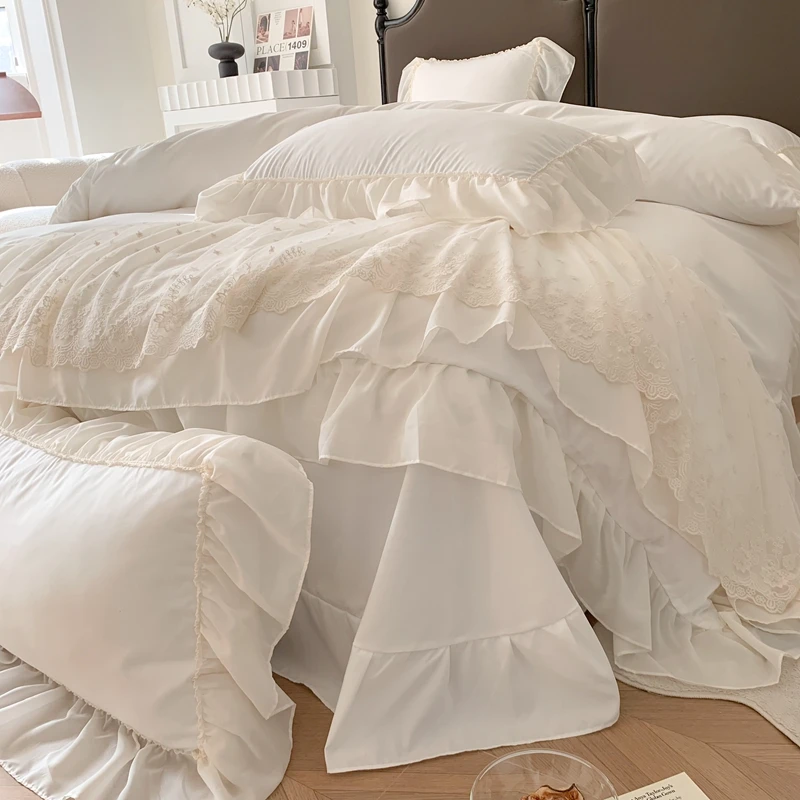 

White Princess Wedding Bedding Set Korean Style Chiffon Lace Embroidery Duvet Cover Solid Color Bedclothes Bed Sheet Pillowcases