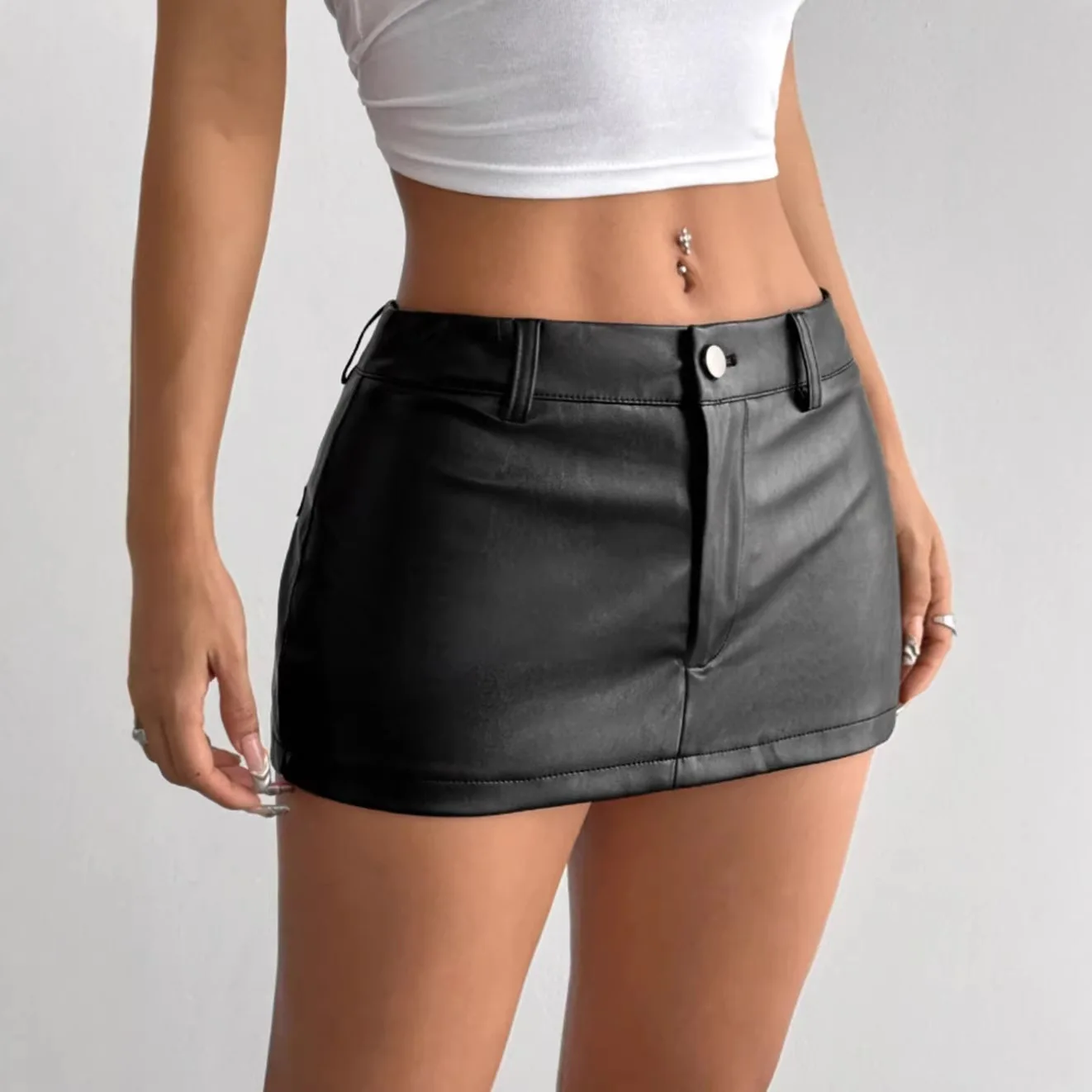 Black Pu Leather Hip Skirt Women 26 New Spice Girl Sexy Leather Shorts Skirt