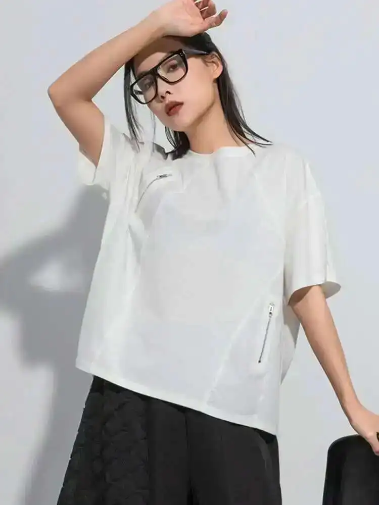 [EAM] Women Black Green Color-block Big Size Zipper T-shirt New Round Neck Short Sleeve Fashion Tide Spring Summer 2025 1DH5062 view 3