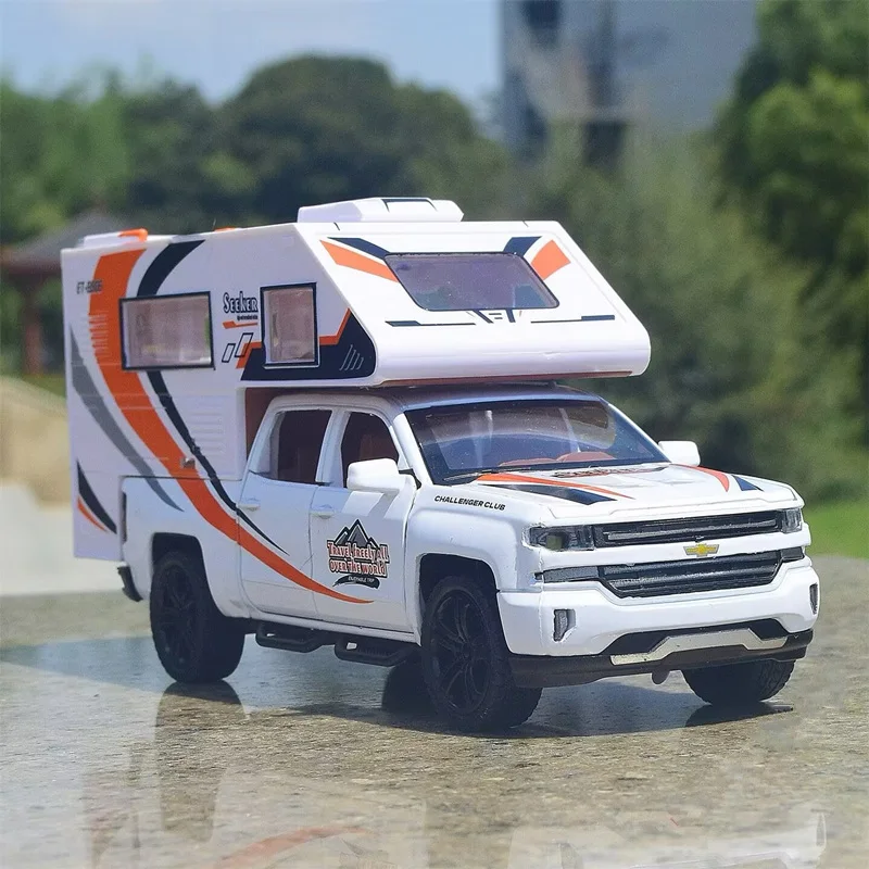 

1:32 Silverado Pickup RV Recreational Vehicles Model Diecast Camper Van Motorhome Touring Car Model Sound and Light Kid Toy Gift