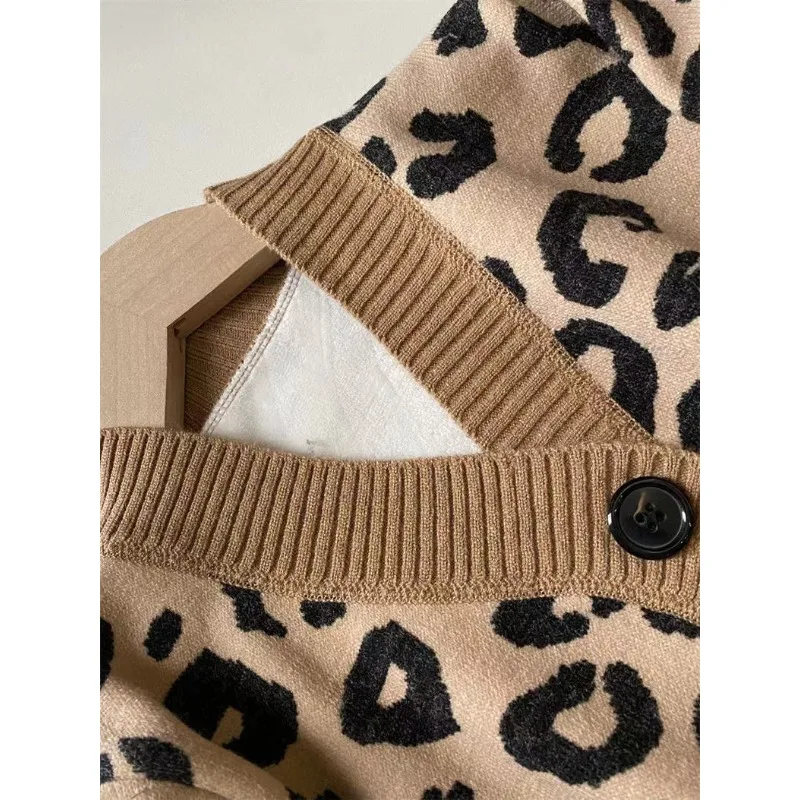 UNITIM 2026 Herbst Winter Kinder Baby Jungen Strickwaren Kinder Jungen Leoparden-Pullover Mäntel Retro 2-10 Jahre Kleinkind Säugling Jungen Strickjacke – Detail 13