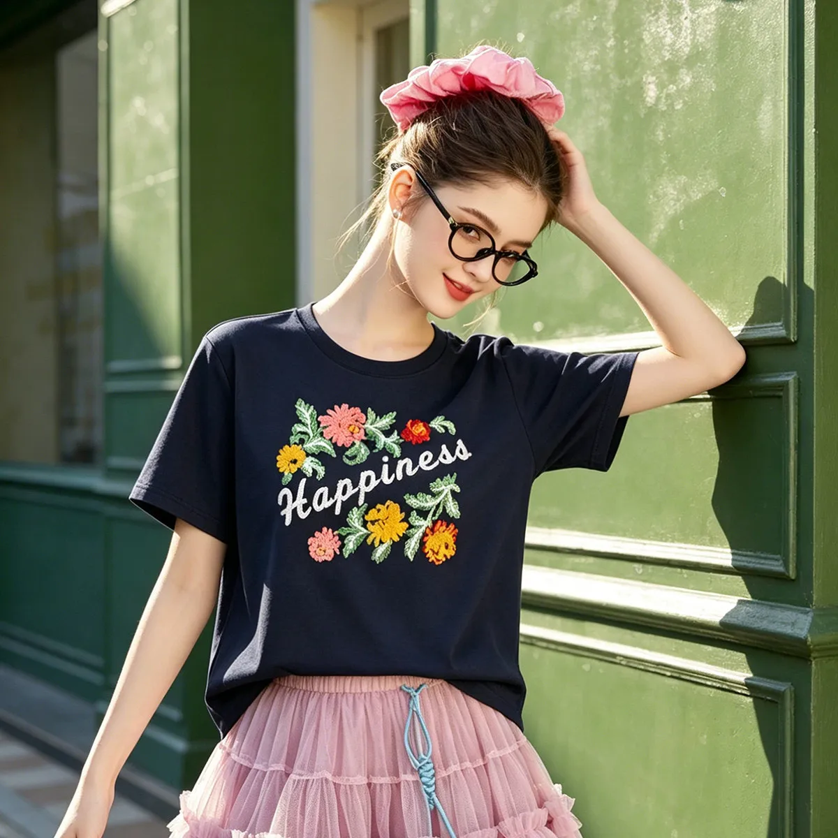 LOUISYAO Vintage Literary Knit T-Shirt 2026 Summer 3D Floral Embroidery Stretch Crew Neck Women's Tops