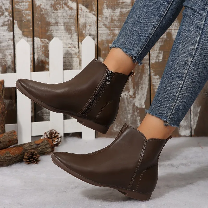 New Style Popular Women's Luxury Boots Versatile Fashionable Short Boots Square Head Upper Winter Season Specialty Zapatos Mujer