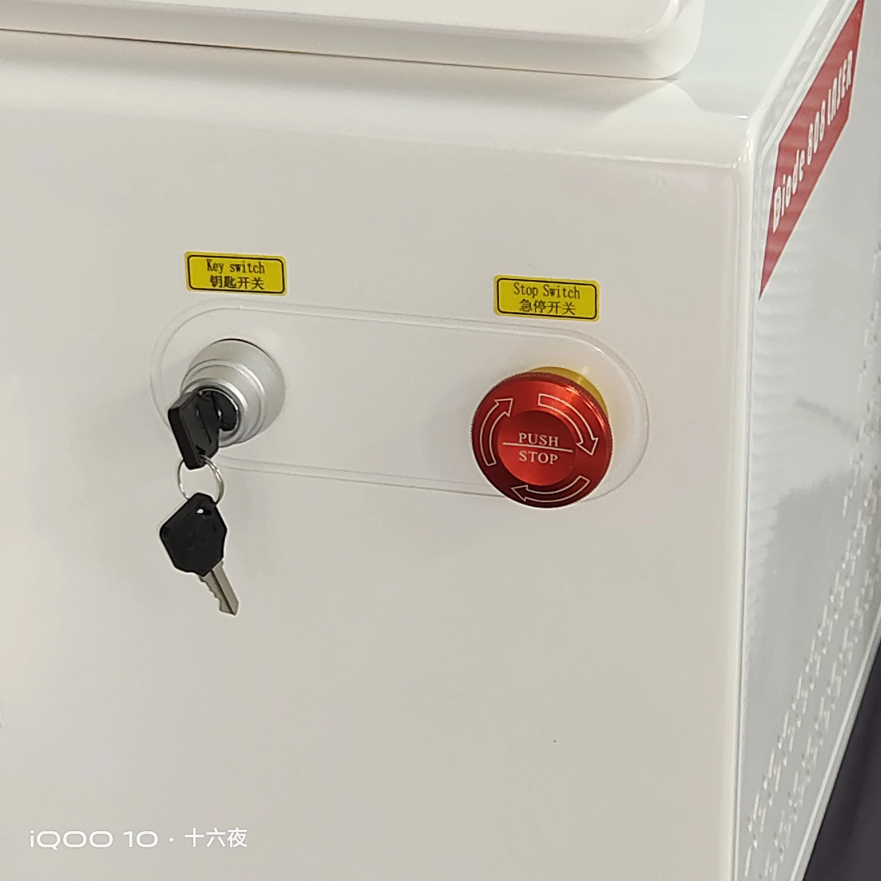 

Портативный диодный лазер для удаления волос 808 нм - 3 длины волны, Ice Platinum, безболезненное перманентное удаление волос, диодная эпиляция