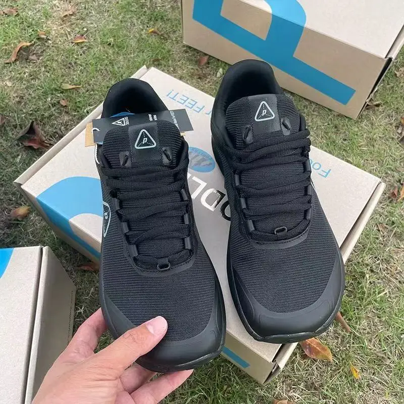 

Men's Outdoor Running Shoes Unisex Comfortable Versatile Casual Sports Shoes Hiking Sports Shoes Jogging Shoes