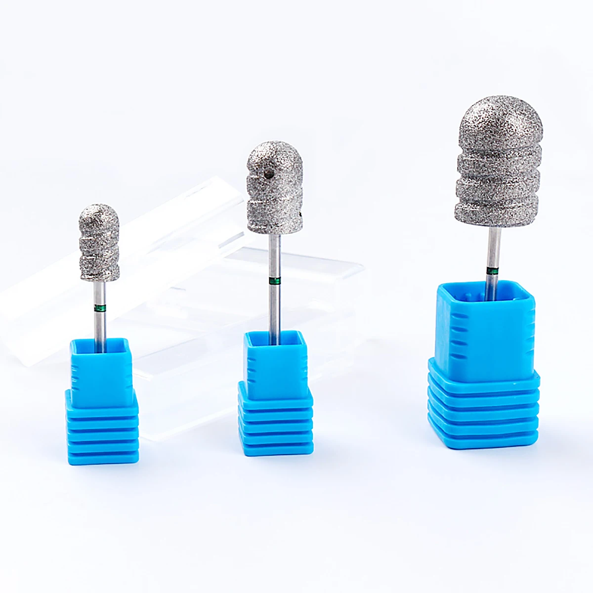 ペディキュアネイルドリルビットダイヤモンド超硬フットビットカルスサンディング研磨ヘッドひび割れた皮膚の魚の目カルス除去用