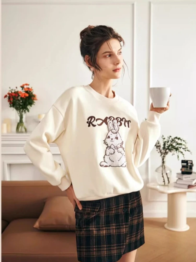 OLrain Women's Sweatshirt 2025 Autumn O-neck Long Sleeve Top Fashion Loose Fit Cute Cartoon Pullovers Female Clothing O23DR85219