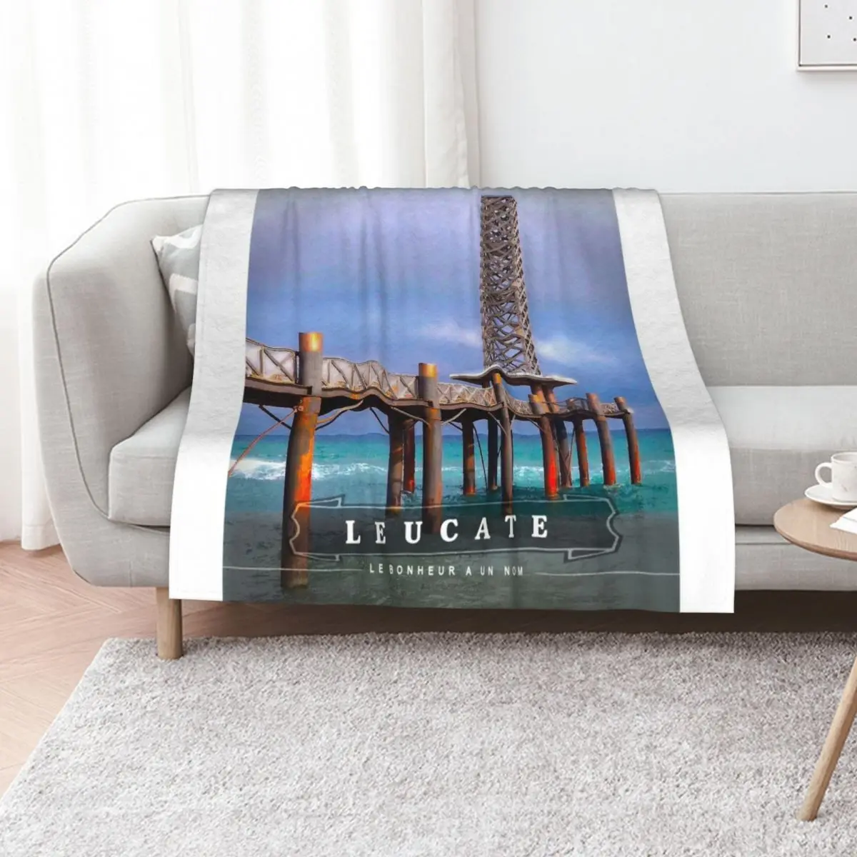 The pretty pontoon of Leucate Throw Blanket Camping Soft Beds Warm Loose Bed Single Blankets