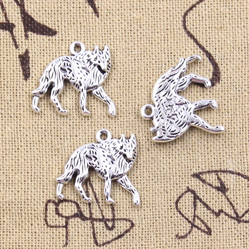 15 sztuk Charms zwierząt dziki wilk 18x20mm antyczne srebro kolor zawieszki DIY rzemiosło dokonywanie ustalenia Handmade tybetański biżuteria