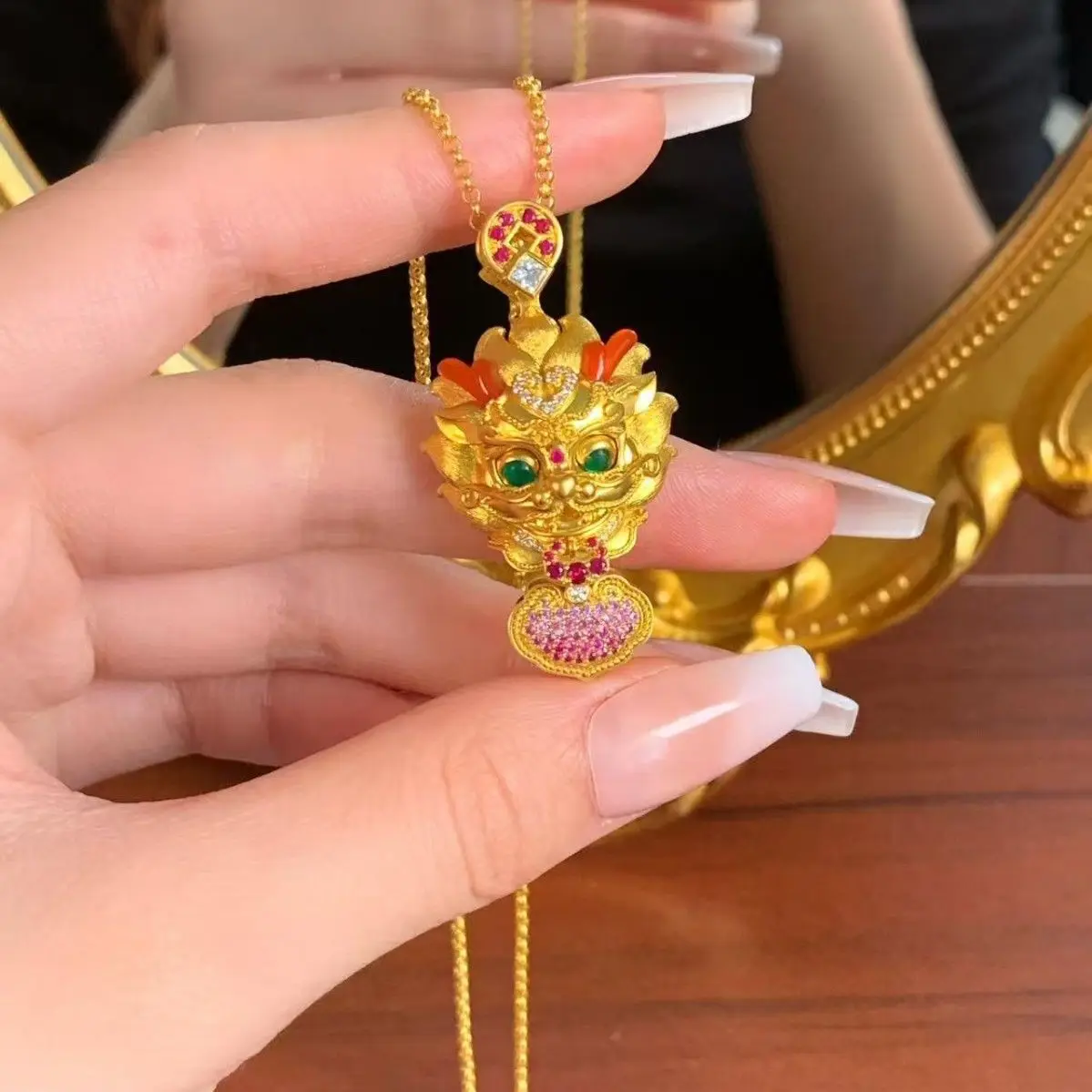

Позолоченный кулон Кирин с цирконами, красный, на удачу, модное роскошное милое ожерелье на ключицу, подарок для женщин