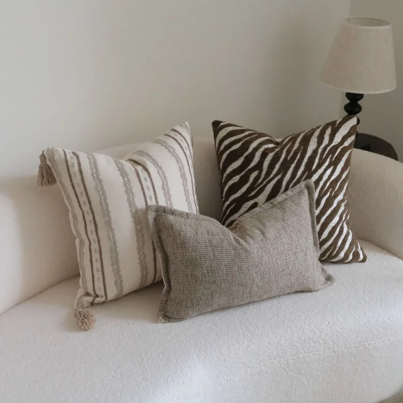 

Coffee Brown Maillard Cushion Cover Retro Geometric Jacquard Pillow Case Wabi Sabi Pillow Covers Decorative Modern Luxury Home