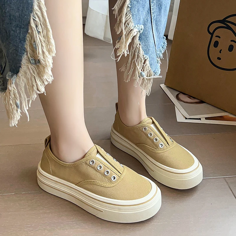 Woman Flat Shoes Outdoor Walking Casual Canvas Sneakers Fashion Jogging Sneakers Slip-on Woman Vulcanized Flat Casual Loafers