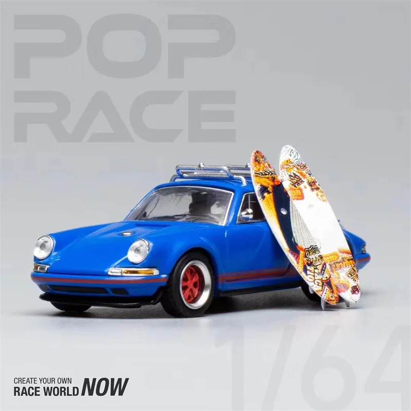 PopRace 1:64 SINGER 964 BLUE WITH WAKEBOARD Model Car