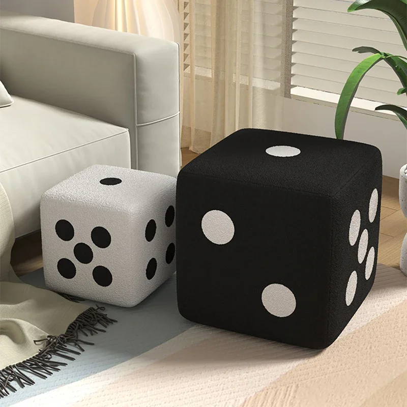 

Living Room Dice Stool Wooden Makeup Home Nordic Camping Foot Stool Entryway Bench Design Taburete Madera Small Space Furniture