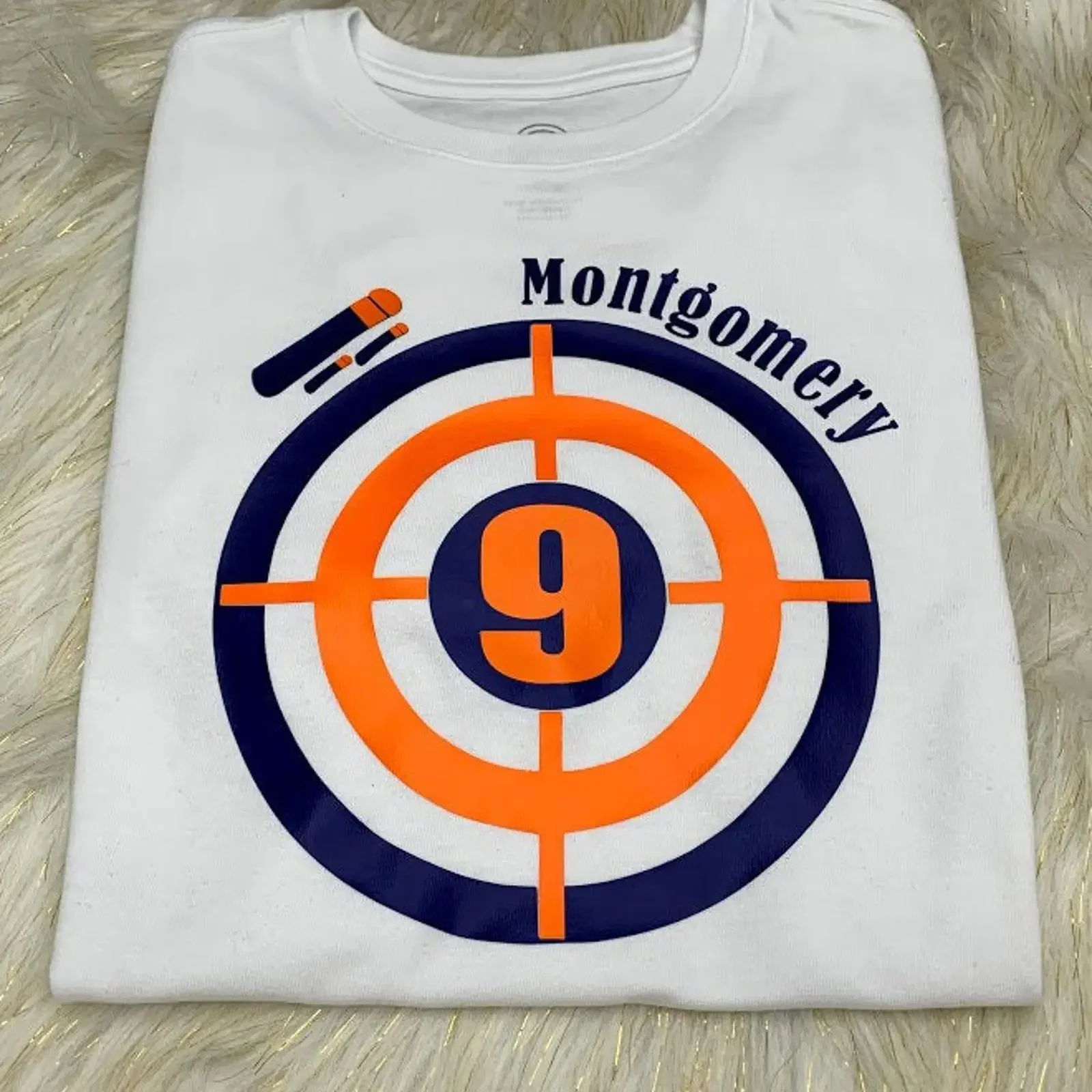 White Men's T Shirt Blue Orange Target No 9 Print Montgomery Casual Crewneck  vintage Washed graphic Soft designer clothes