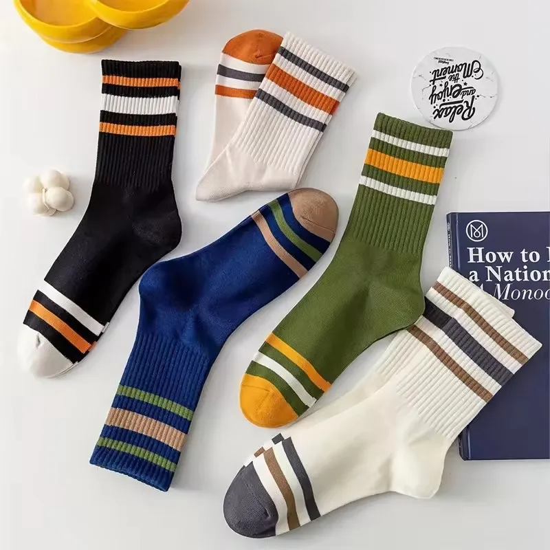 5 Pairs Men's Colorful Striped Casual Socks, Fashionable Sports Socks, Sweat Absorbing And Breathable, Suitable For All Seasons