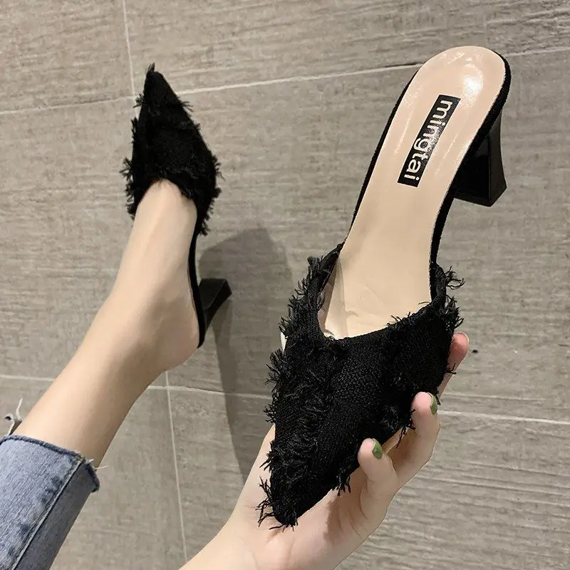 Sandals Black Slides Vintage Summer Feather Outside Woman Slippers Mules Shoes for Women 2024 Pointed Toe Heeled Shoe Clappers F