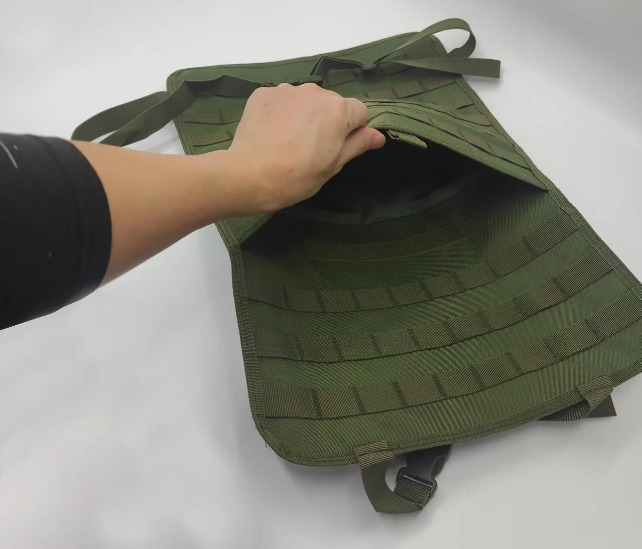 Tactical Car Seat Back Organizer Nylon Molle Panel Vehicle Seat Cover Protector Sag Proof Hanger Bag Pad for Vehicle Interior