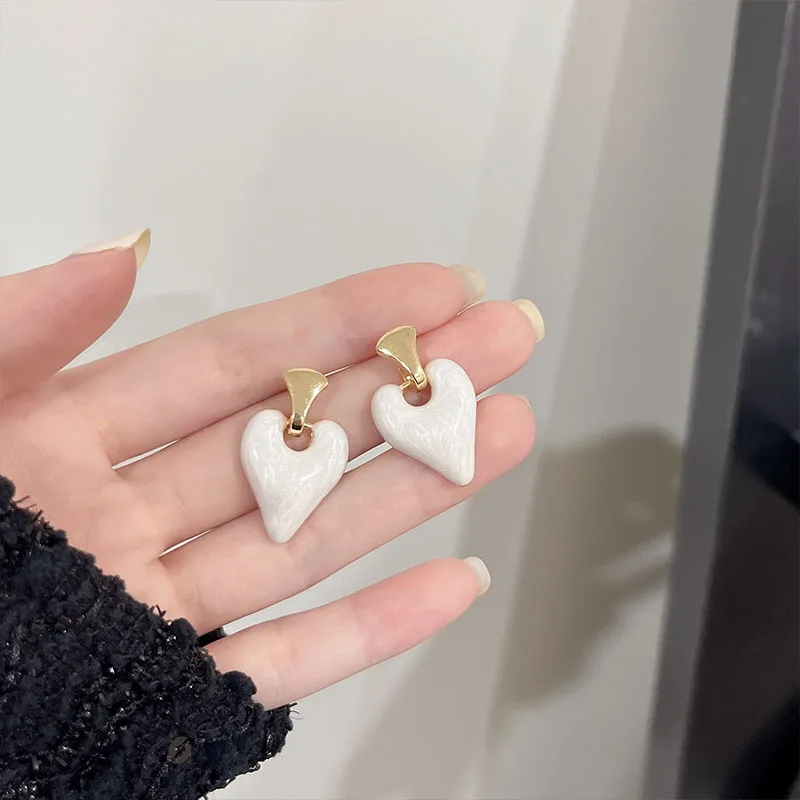 Valentine Romantic Ceramic Glaze Heart Droplets Earrings for Women Feminine Simplicity French High Sense Stud Earrings Jewelry