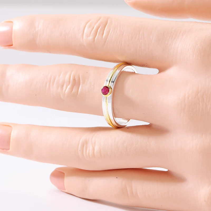 Fashion Minimalist Inlaid Tiny Synthetic Zirconia Two Tone Thin Ring Women Elegant Temperament Festival Commuting Dazzle Jewelry