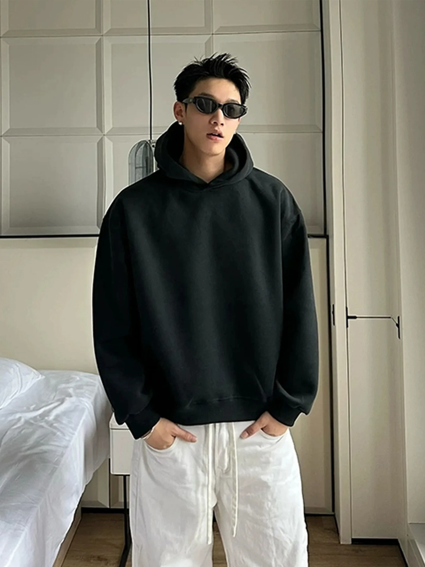

Мужская толстовка Cleanfit Bla Heavyweight Hoodie: укороченная, свободного кроя, для многослойных образов, осенняя, модная, брендовая, в стиле стритвир