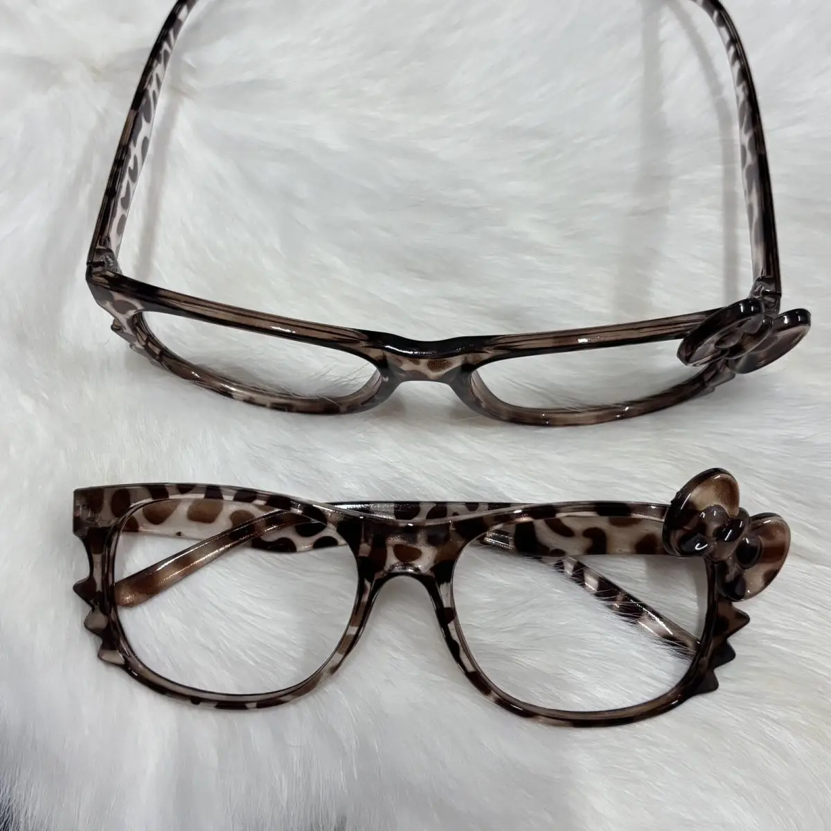 Kawaii Hello Kitty Retro Glasses Y2k Leopard Frames anime kt Cartoon Fashion Girls Photo Props Eyewear Decorative Accessories