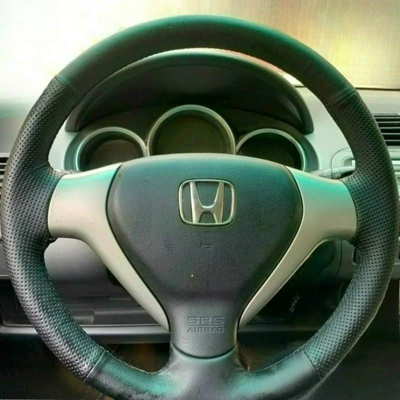 Hand-stitched renovation wear-resistant Non-slip black leather steering wheel cover For Honda Fit GD3 City 2004-2008