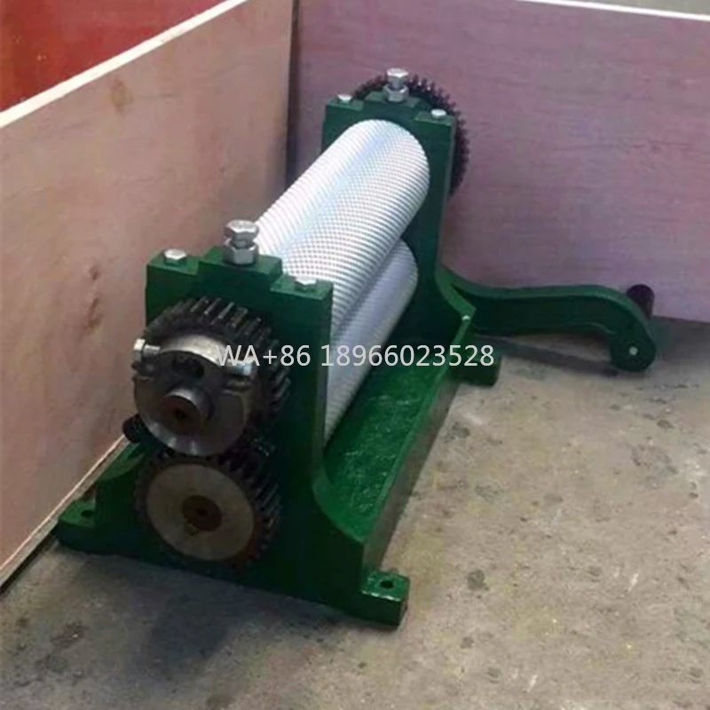 

v Beeswax Foundation Machine Bee Wax MachineHigh Quality Beekeeping Tool