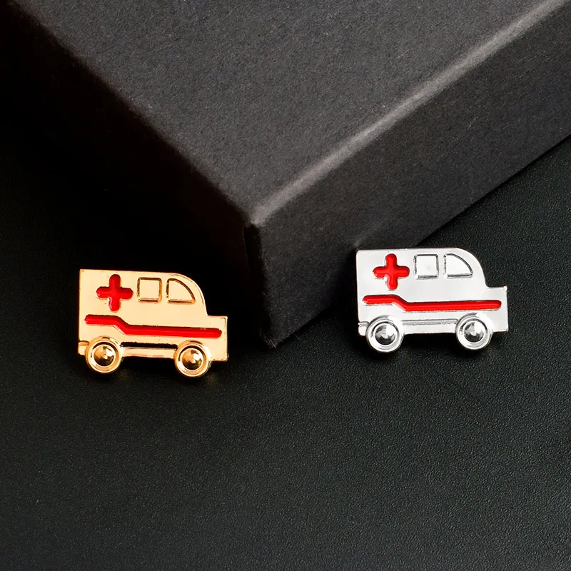 Ambulance broche rode kruis pins aangepaste medische sieraden voor MD arts verpleegkundige afstudeercadeau voor medische studenten