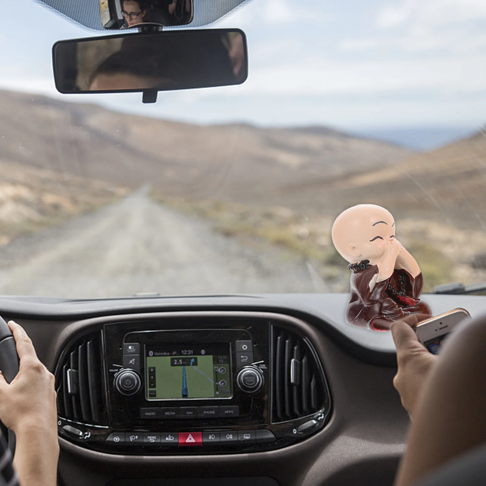 

4Pcs Car Decor Lovely Desktop Ornament Cartoon Home Adornment Creative Funny Gift Car Office Bedroom