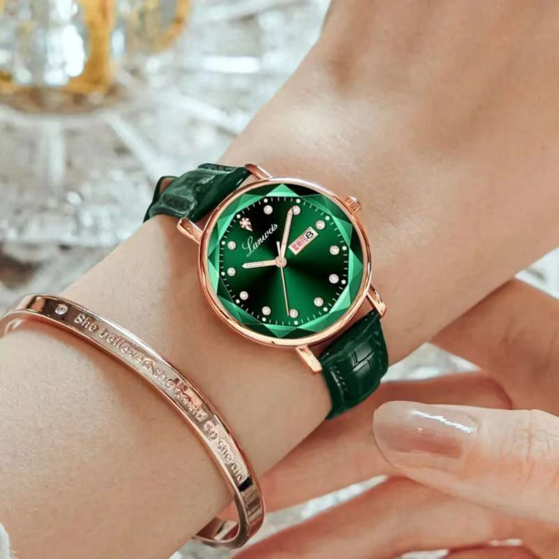 Quartz Watch for Women Fashion Leather Strap Auto Calendar Dial Waterproof Elegant Ladies Wristwatch Gift Box Set A4356